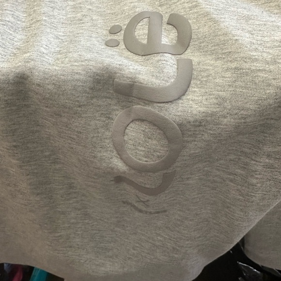 Lolé Hoodie - Picture 1 of 4